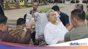 Wali Kota Bandung Farhan Dilarikan ke RS Usai Kesehatannya Drop Mendadak