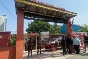 Wamendikdasmen Hentikan MPLS SDN 15 Srengseng Sawah Akibat Teror Bom