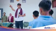 Wamensos Tanamkan Keyakinan Setiap Siswa Sekolah Rakyat Berharga dan Punya Potensi