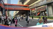 Warga Antusias Olahraga di CFD Rasuna Said: Lebih Adem dan Tak Padat