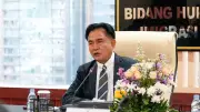 Yusril Buka Suara Soal Eks Jampidsus Febrie Belum Ditahan