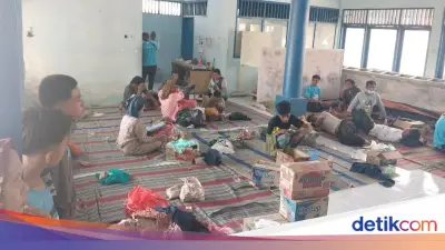 62 Penumpang Selamat KM Mutiara Sentosa 2 Masih di Pulau Masalembu