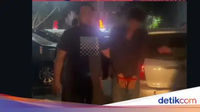 Karyawan di Tangerang Curi Laptop Kantor, Digadai demi Judi Bola