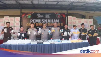 Polisi Bongkar Gudang 46 Juta Butir Obat Keras di Jaktim, 2 Pelaku Ditangkap