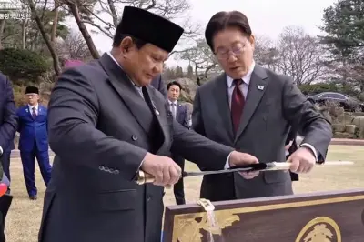 Prabowo Bersedia Kunjungi Korea Utara atas Permintaan Lee Jae Myung