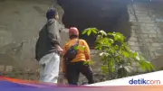 Rumah di Dramaga Bogor Rusak Diterjang Hujan Angin, Penghuni Mengungsi