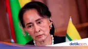 Suu Kyi Muncul Lagi Setelah Bertahun-tahun, Temui Perwakilan Palang Merah